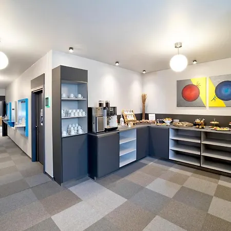 Maxx Hotel 4*